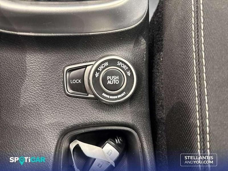 Usado Suzuki SX4 GLX 120 CV (88 kW) 2017 Blanco Utilitario