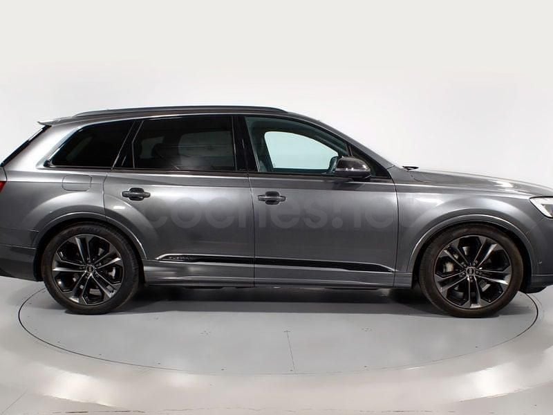Usado Audi Q7 Premium 286 CV (210 kW) 2024 Gris / plata SUV