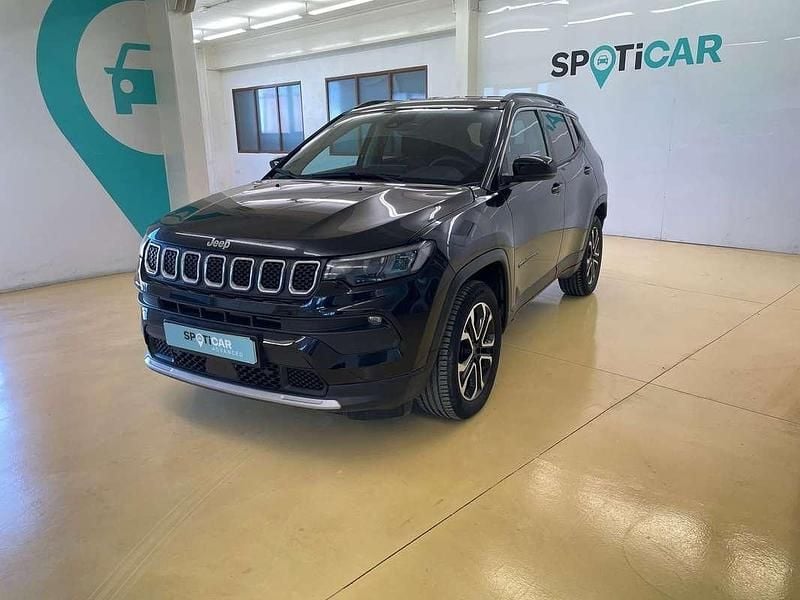 Usado Jeep Compass Limited 129 CV (94 kW) 2023 Negro SUV