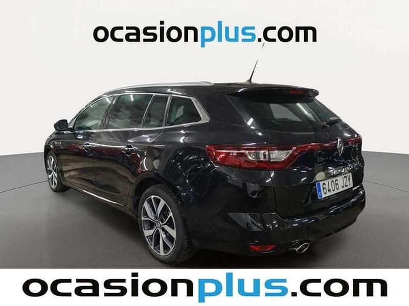 Usado Renault Mégane IV Bose Edition 131 CV (96 kW) 2017 Negro Utilitario
