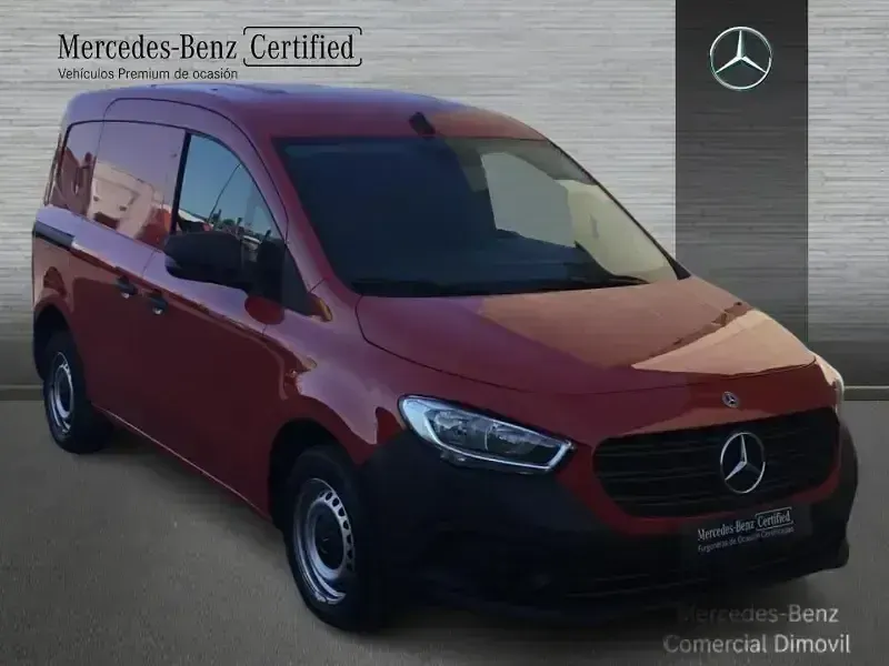 Usado Mercedes Citan 110 95 CV (69 kW) 2022 Rojo Monovolumen