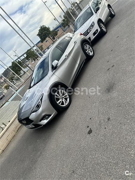 Usado Infiniti Q30 Premium 109 CV (80 kW) 2016 Gris / plata Berlina