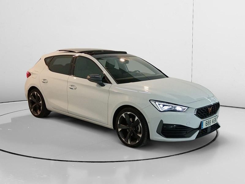 Usado Cupra Leon 150 CV (110 kW) 2023 Negro