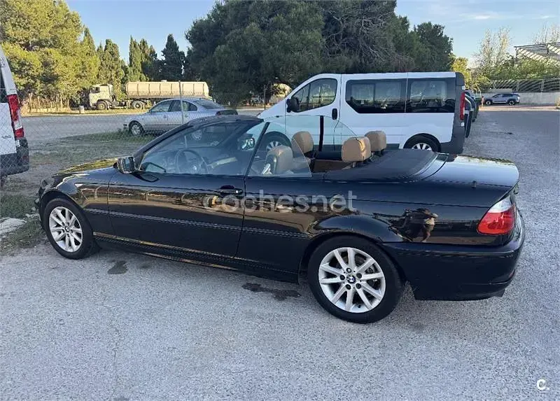 Usado BMW 318 Cabriolet 143 CV (105 kW) 2003 Negro Descapotable