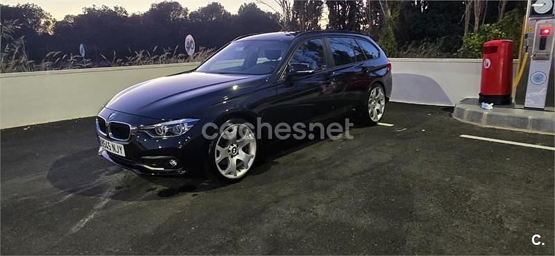 Usado BMW 320 190 CV (139 kW) 2019 Negro Familiar