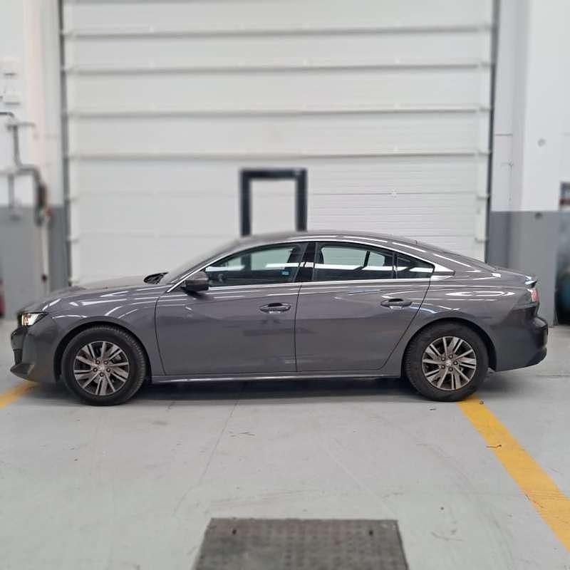 Usado Peugeot 508 SW GT-line 131 CV (96 kW) 2021 Gris Familiar