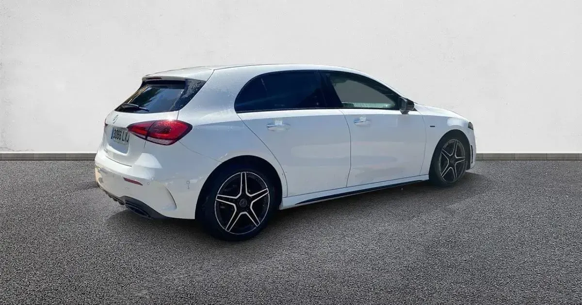Usado Mercedes A200 150 CV (110 kW) 2022
