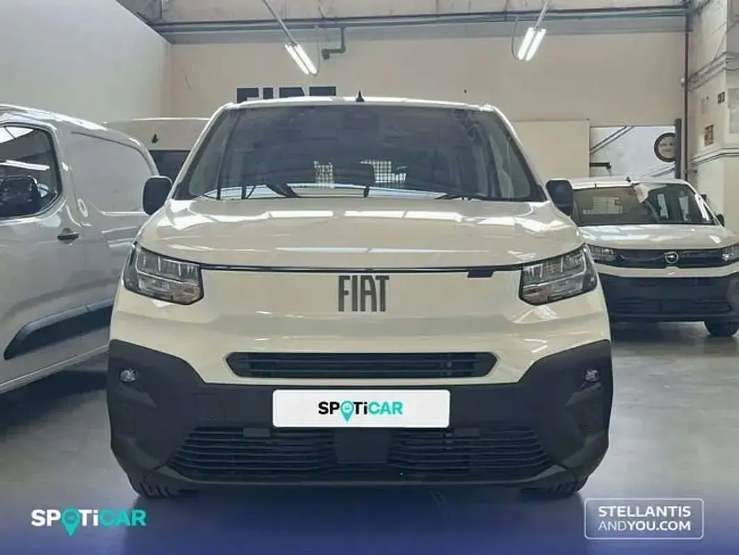 Nuevo Fiat Doblò 102 CV (75 kW) 2026 Blanco Monovolumen