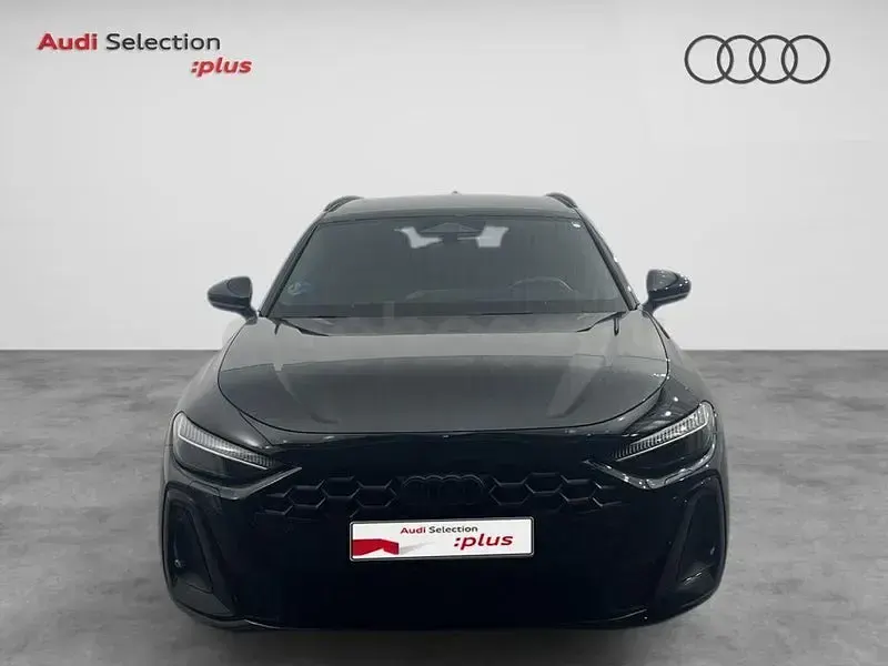 Usado Audi A5 204 CV (150 kW) 2025 Azul Familiar