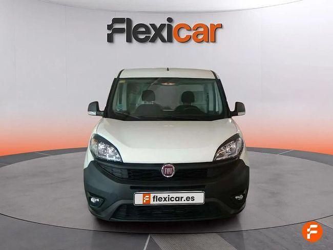 Usado Fiat Doblò 95 CV (69 kW) 2020 Blanco Monovolumen