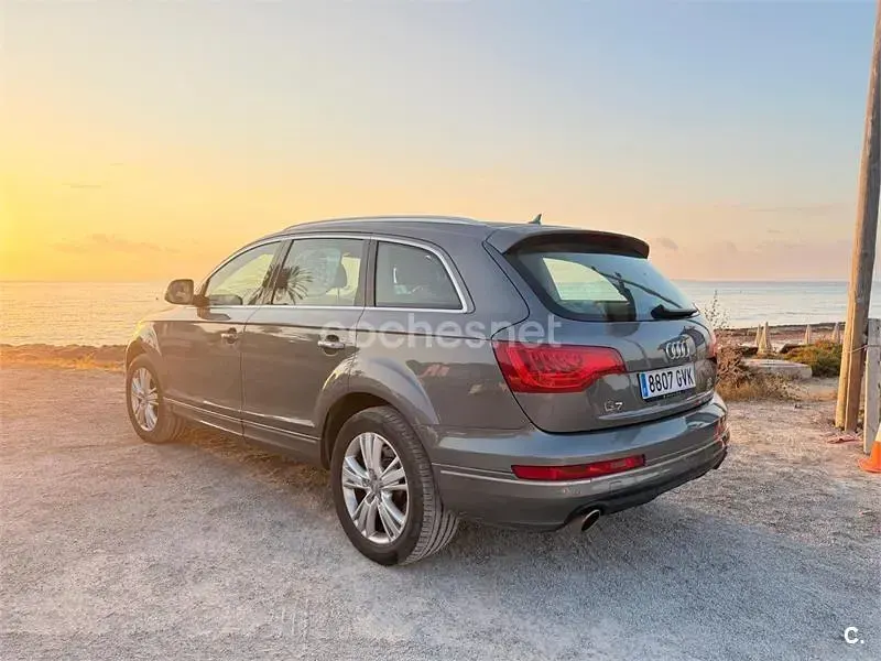 Usado Audi Q7 Ambition 350 CV (257 kW) 2010 Gris / plata SUV