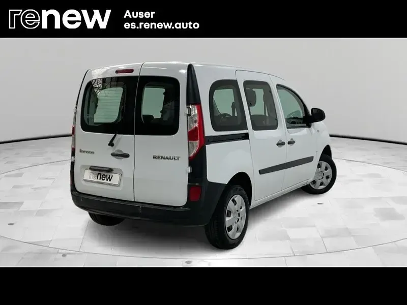 Usado Renault Kangoo 110 CV (80 kW) 2019 Blanco Monovolumen
