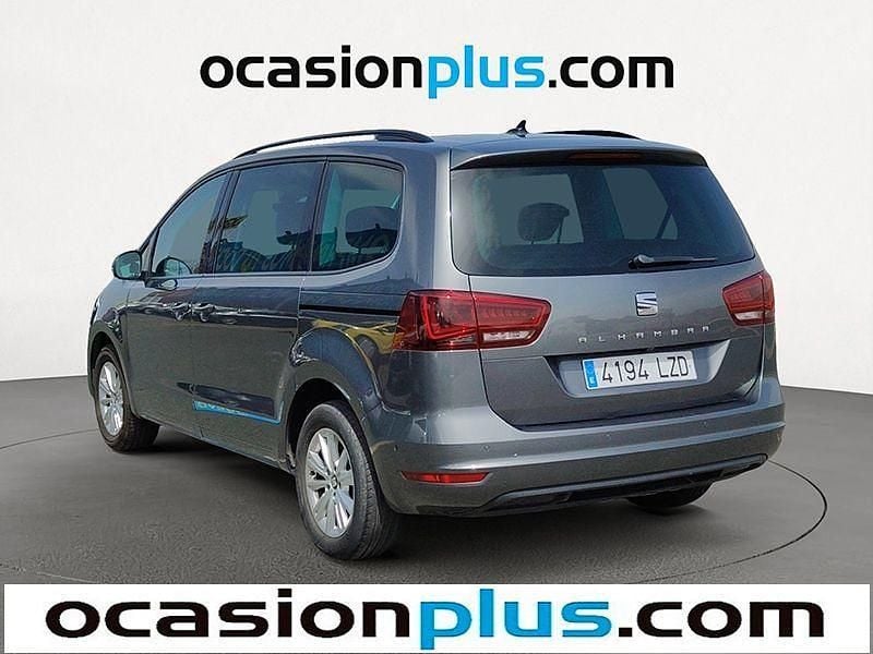 Usado Seat Alhambra Style 150 CV (110 kW) 2022 Gris Monovolumen
