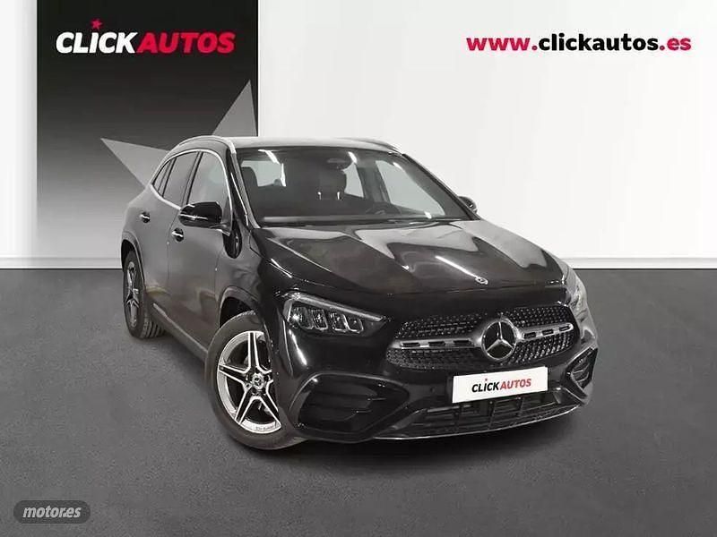 Usado Mercedes GLA200 AMG line 150 CV (110 kW) 2024 Negro SUV