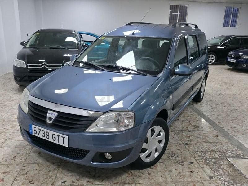 Usado Dacia Logan Ambiance 70 CV (51 kW) 2010 Azul Familiar