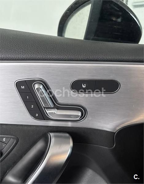 Usado Mercedes A35 AMG 306 CV (225 kW) 2019 Gris / plata Berlina