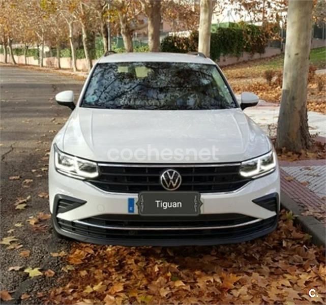 Blanco Usado 2021 VW Tiguan Life SUV | 25.550 € (Buen precio) - Imagen 1/4