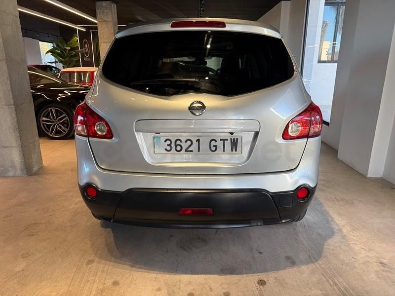 Usado Nissan Qashqai +2 Tekna 150 CV (110 kW) 2010 Gris / plata SUV