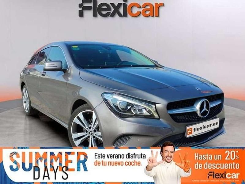 Gris Usado 2018 Mercedes CLA200 Shooting Brake Familiar | 18.090 € (Super precio) - Imagen 1/4
