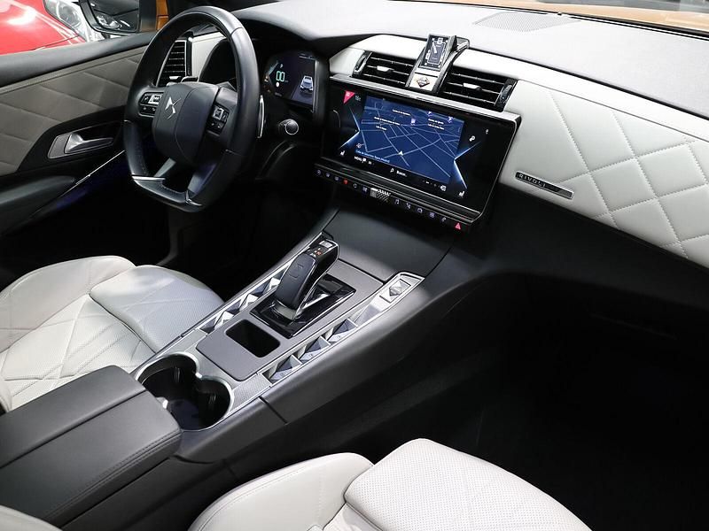 Usado DS Automobiles DS7 Crossback Grand Chic 300 CV (220 kW) 2020 Otro SUV