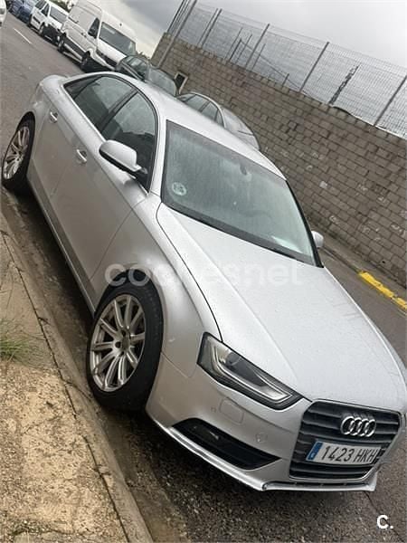 Usado Audi A4 143 CV (105 kW) 2012 Gris / plata Berlina