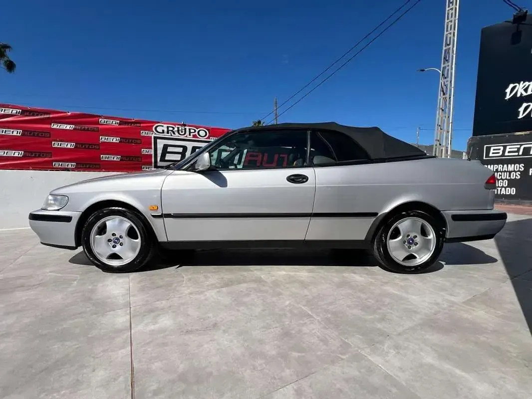 Usado Saab 9-3 Aero 204 CV (150 kW) 2000 Gris Descapotable