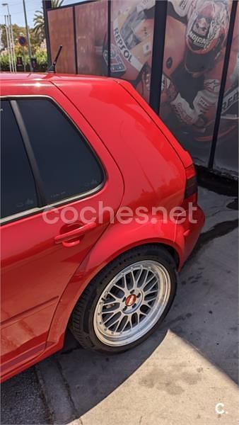 Usado VW Golf IV GTI 150 CV (110 kW) 2002 Rojo Berlina