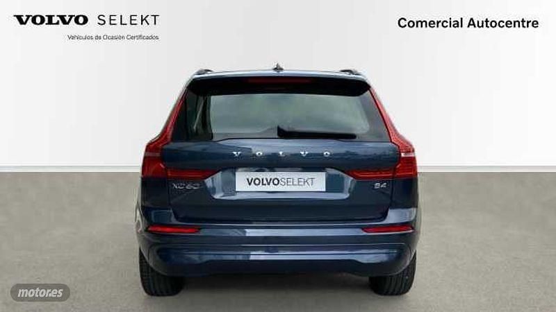 Usado Volvo XC60 Core 197 CV (144 kW) 2023 Azul SUV
