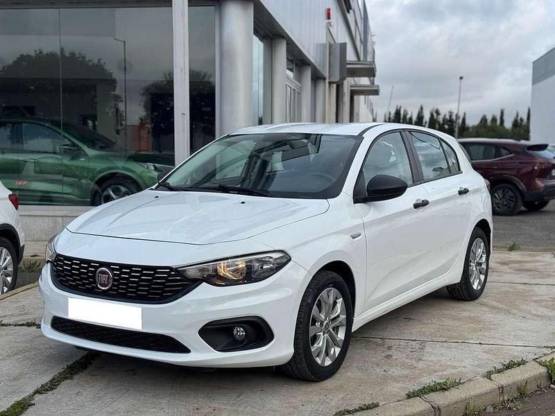 Blanco Usado 2019 Fiat Tipo Pop Utilitario | 12.500 € (Un poco caro) - Imagen 1/4