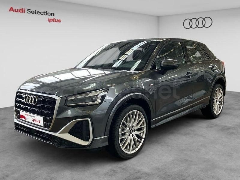 Usado Audi Q2 150 CV (110 kW) 2025 Gris / plata SUV