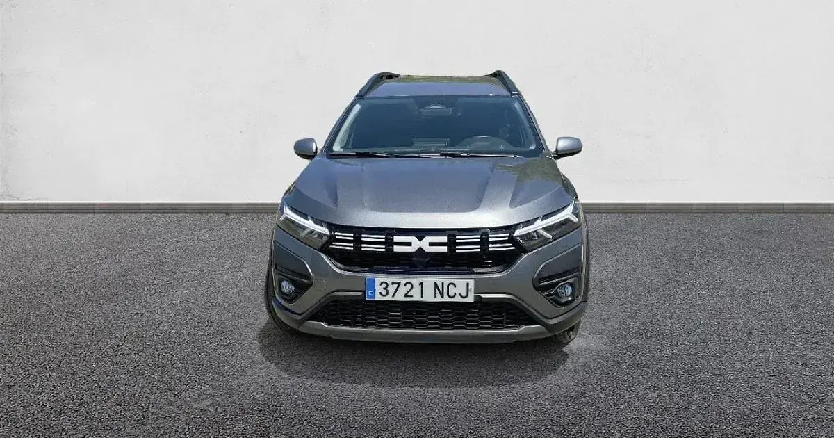 Usado Dacia Jogger Expression 140 CV (102 kW) 2025 Monovolumen