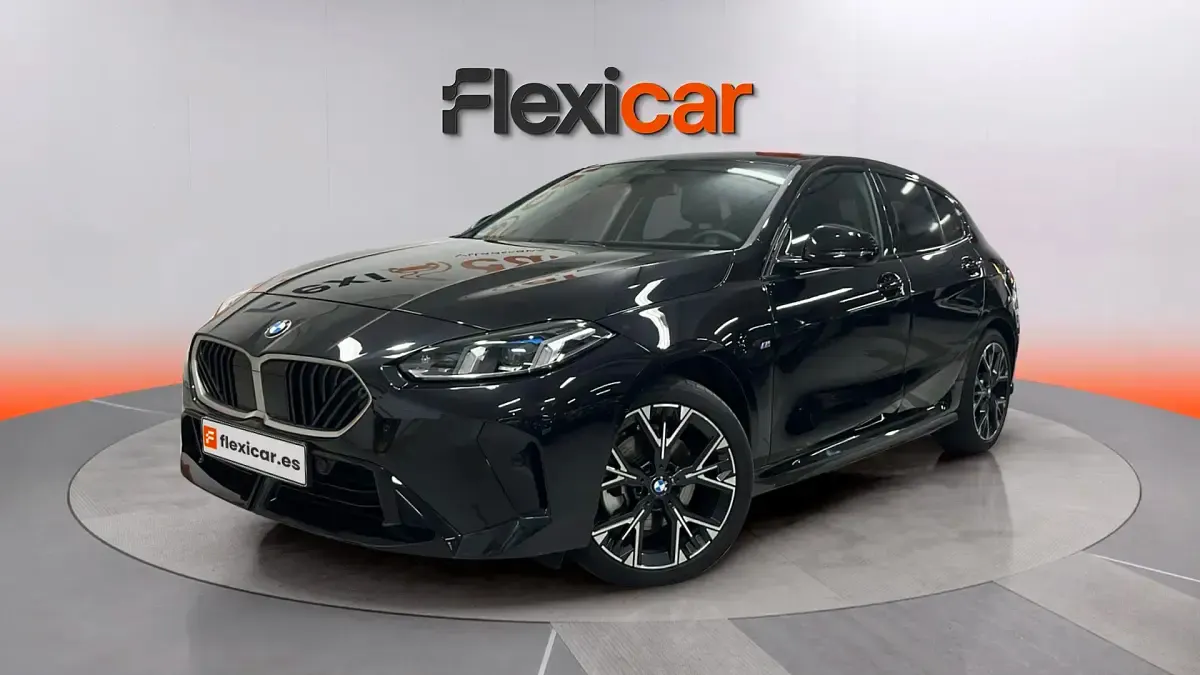Usado BMW 120 170 CV (125 kW) 2025 Negro Utilitario