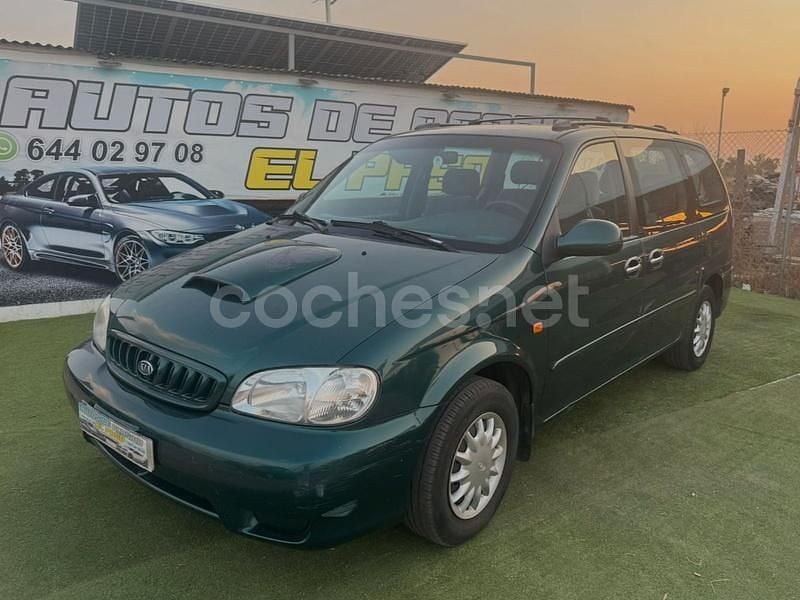 Usado Kia Carnival EX 144 CV (105 kW) 2001 Verde Monovolumen