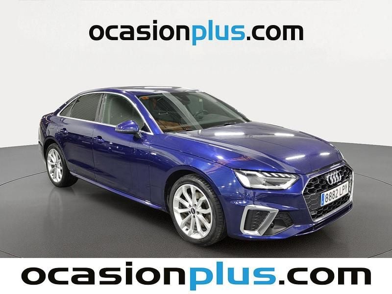 Usado Audi A4 S-Line 136 CV (100 kW) 2021 Azul Berlina