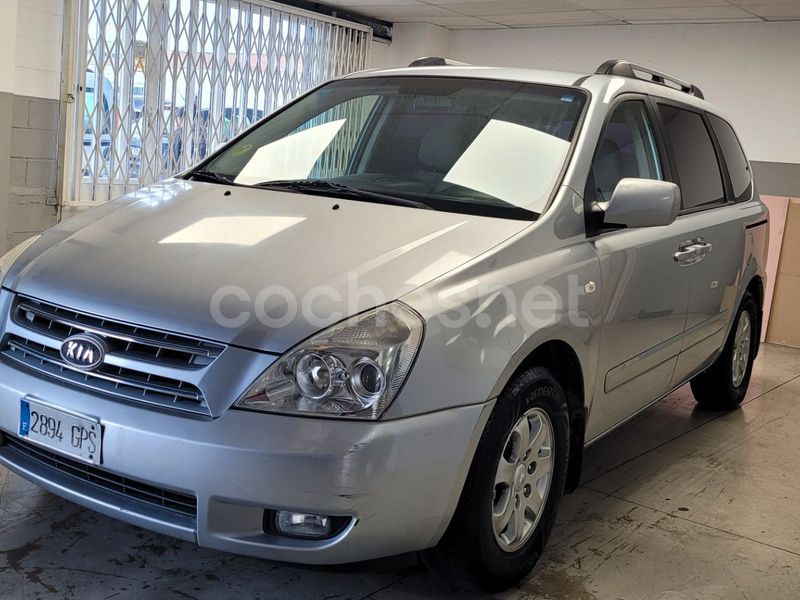 Gris Usado 2009 Kia Carnival Active Monovolumen | 4900 € (Precio justo) - Imagen 1/4