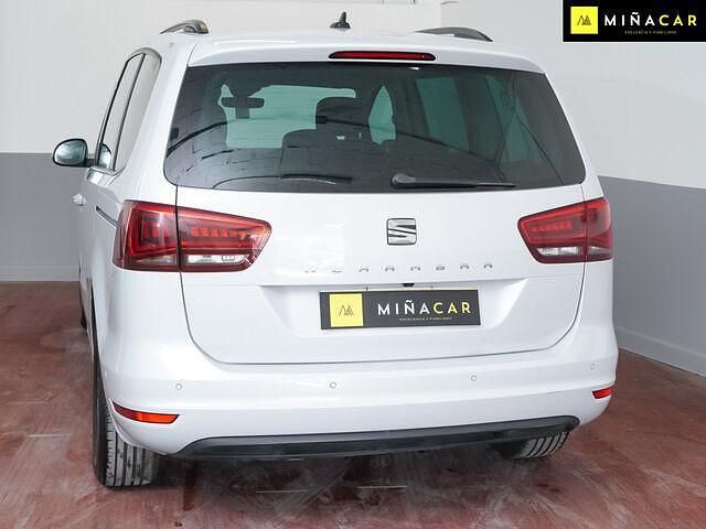 Usado Seat Alhambra Style 150 CV (110 kW) 2021 Blanco Monovolumen
