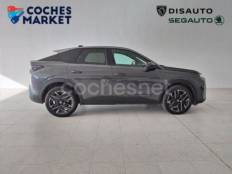 Usado Peugeot 3008 Allure 136 CV (100 kW) 2024 Gris / plata SUV