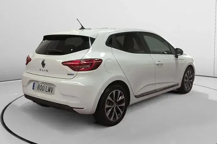 Usado Renault Clio Intens 140 CV (102 kW) 2021 Utilitario