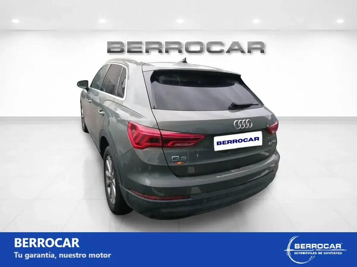 Usado Audi Q3 245 CV (180 kW) 2021 Gris SUV