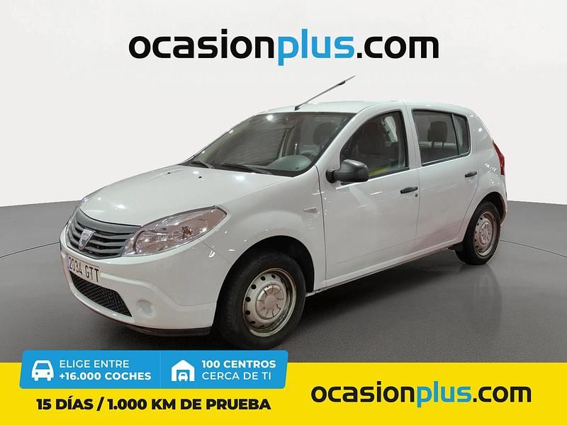 Blanco Usado 2010 Dacia Sandero Base Berlina | 5800 € (Precio justo) - Imagen 1/4