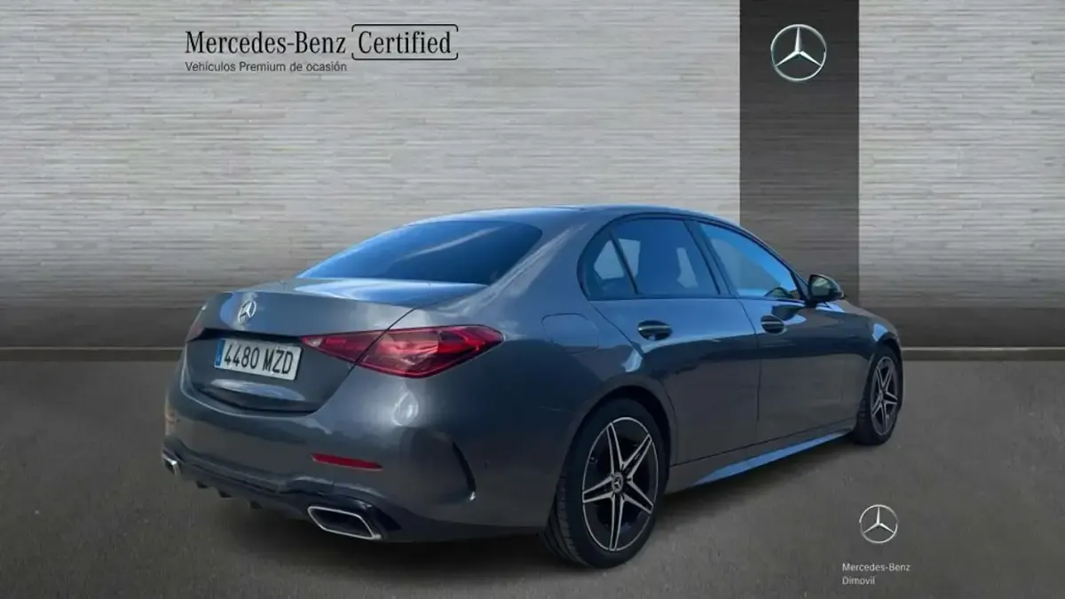 Usado Mercedes C200 163 CV (119 kW) 2025 Gris Berlina