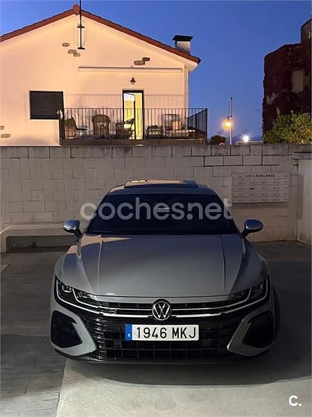 Usado VW Arteon R 320 CV (235 kW) 2023 Gris / plata Familiar
