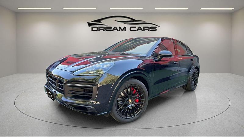 Negro Usado 2021 Porsche Cayenne GTS SUV | 119.900 € - Imagen 1/4