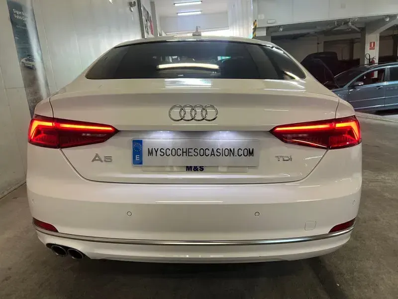 Usado Audi A5 Sportback Ambiente 190 CV (139 kW) 2017 Blanco Utilitario