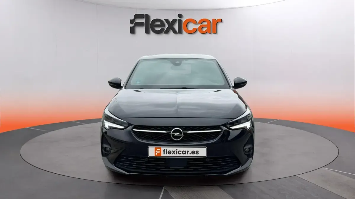 Usado Opel Corsa GS Line 101 CV (74 kW) 2022 Negro Utilitario