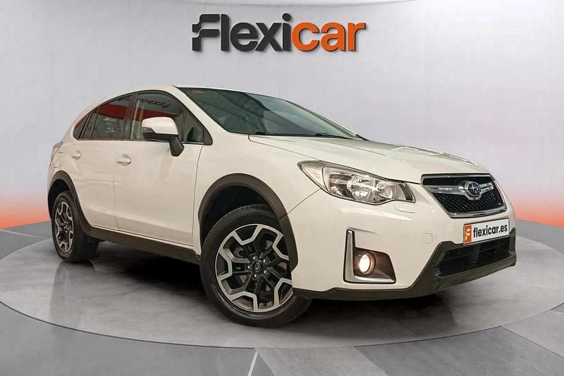 Blanco Usado 2017 Subaru XV SUV | 15.990 € (Precio justo) - Imagen 1/4