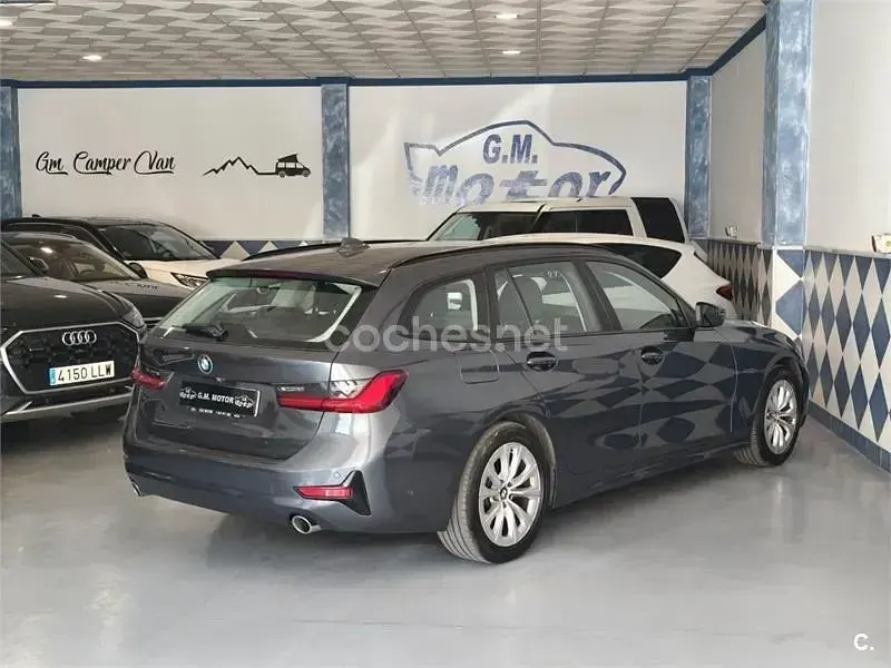 Usado BMW 318 150 CV (110 kW) 2020 Gris / plata Familiar