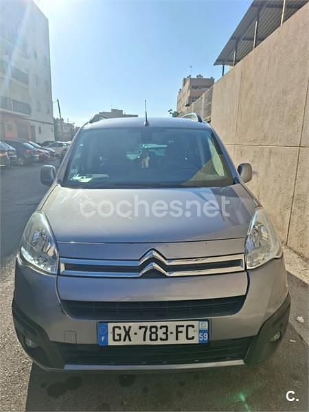 Gris / plata Usado 2016 Citroën Berlingo Seduction Monovolumen | 7500 € (Super precio) - Imagen 1/4
