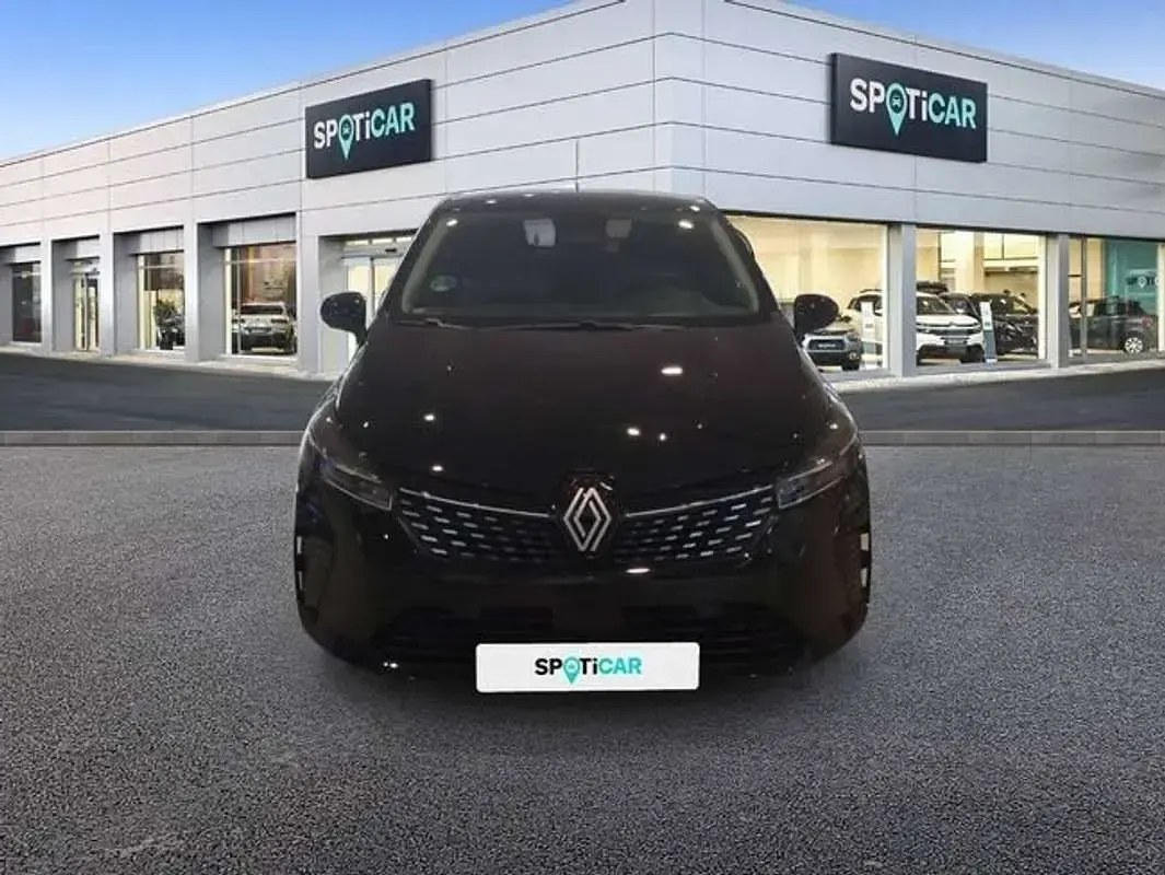 Usado Renault Clio Techno 101 CV (74 kW) 2025 Negro Utilitario