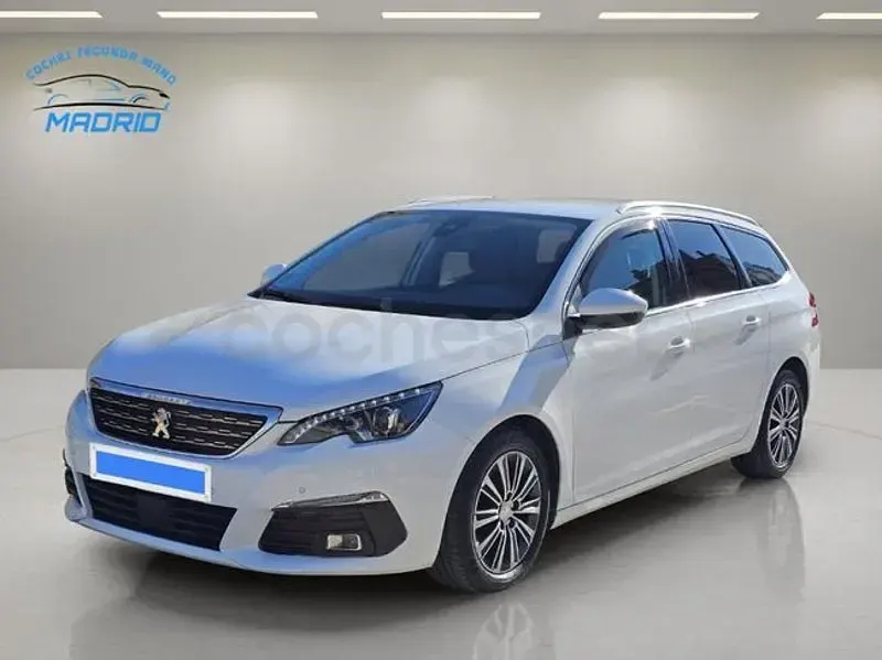 Usado Peugeot 308 SW Allure 130 CV (95 kW) 2021 Blanco Familiar